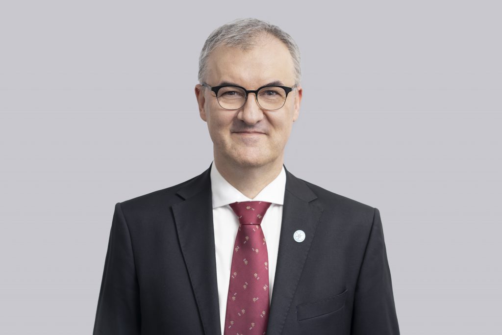 dr n. med. Piotr Zwoliński